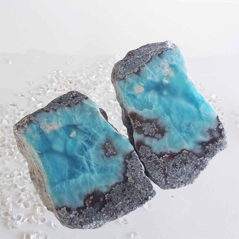 Larimar_genseki_96_95